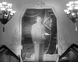 Ложное явление Сталина народу (фото: кадр из видео)