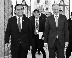 Николай Патрушев с премьер-министром Таиланда генералом Праютом Чан-оча (фото: thailand.mid.ru)