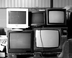 «Люди Интернета» и «люди телевизора» – два разных биологических вида (фото: sxc.hu)