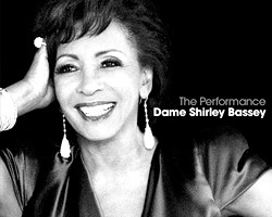 Обложка альбома Shirley Bassey «The Performance»