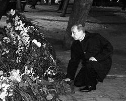 Приказ тоже не святым духом родился.После визита Путина в Пермь (фото: ИТАР-ТАСС)