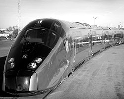 РЖД могут купить у французской компании Alstom 20 высокоскоростных поездов AGV (фото: Reuters)