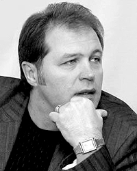 Президент НТКУ Василий Илащук выбрал своего певца для «Евровидения» и был отправлен в отставку (фото: gordon.com.ua)
