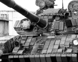 Один блок динамической защиты танка состоит из 7-8 кг пластита (фото: wikipedia.org)