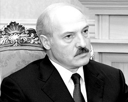 Стиль «ужасного кузена из Минска» давно известен, четырехтактный «цикл Лукашенко» описан в деталях (фото: Reuters)