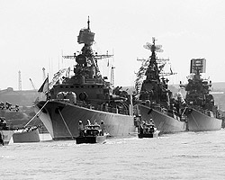 Это еще удивительно, что армия после всех передряг вообще осталась жива, Черноморский флот – это так, наиболее доступный пример (фото: ИТАР-ТАСС)