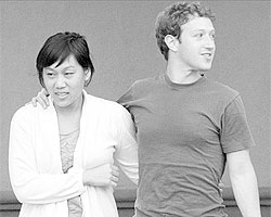 Марк Цукерберг с подругой Присциллой Чан(фото:  chinasmack.com)