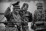 В реконструкции приняли участие военно-исторические клубы Петербурга, студенты, школьники и ветераны Петроградского района В реконструкции приняли участие военно-исторические клубы Петербурга, студенты, школьники и ветераны Петроградского района