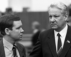 Борис Ельцин и Сергей Станкевич на одном из съездов народных депутатов СССР(Фото: РИА 