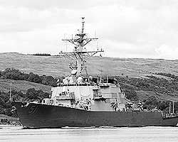 Американский эсминец USS Arleigh Burke (DDG-51) (фото: wikipedia.org) 