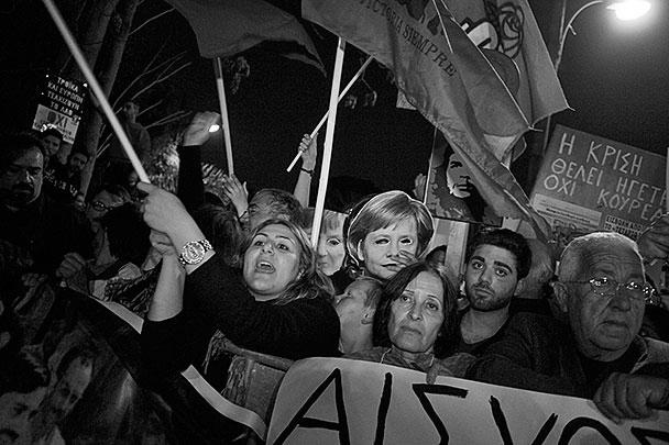 Канцлер Германии Ангела Меркель стала для жителей солнечного острова олицетворением зла