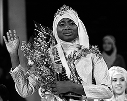 «Мисс мусульманского мира 2013» нигерийка Айша Аджибола (фото: Reuters)