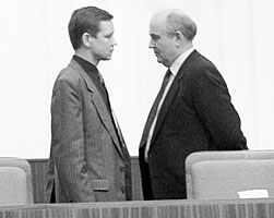 Михаил Горбачев и Сергей Станкевич. Май 1989  года (фото: Юрий Иванов/РИА 