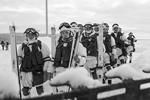 В отдельной арктической мотострелковой бригаде Северного флота, дислоцированной в Алакуртти (Мурманская область), прошла проверка боеготовности. Арктические мотострелки отработали движение по лесному массиву на лыжах в сцепке со снегоходами А-1