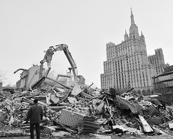 Снос сотни зданий – это не гололед (фото: Komsomolskaya Pravda/Global Look Press)