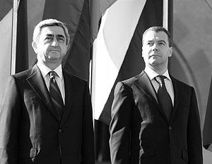 На словах Дмитрий Медведев и Серж Саргсян довольны состоявшимися переговорами
