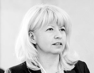 Елена Нига: Мы едем в театр со своим самолетом