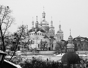 Для православных лавра – это святыня, в которой покоятся десятки русских святых, в том числе былинный богатырь Илья Муромец