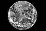 NASA ������������ ��������� ������������������ ������ ����� ������ ������ 2012�. ������� Suomi NPP, � ������������� �� ��� ����������� ����������� �������� ������������� ������� (VIIRS), ��������������� ���� ������� 4 ������ 2012 ����. �� ������ ����� ����� ����� �������� ������� � ��������� �������. �������� ��������� ���� ������� �������� � 1972 ����, ����� ��������� ���������� ����� � ����� ������������ ������� ��������-17�, ��������� �� ������ ����� 29 ���. ��