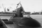 Моряки Черноморского флота получили новейшую подводную лодку, дизель-электроход «Краснодар». Это уже четвертый боевой корабль серии «Варшавянка», который судостроители передают морякам. Торжественная церемония прошла в Санкт-Петербурге
