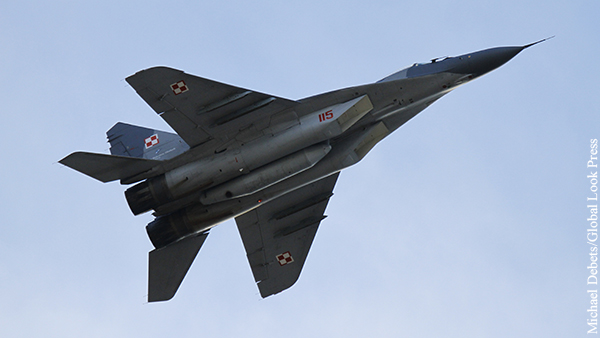 Польский МиГ-29 в ходе учений обстрелял истребитель напарника
