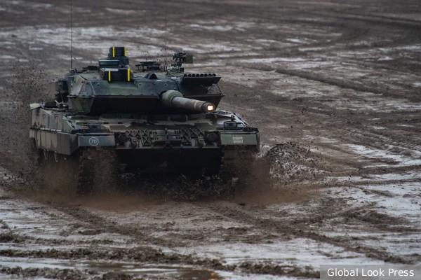 Der Spiegel:    Leopard 2   