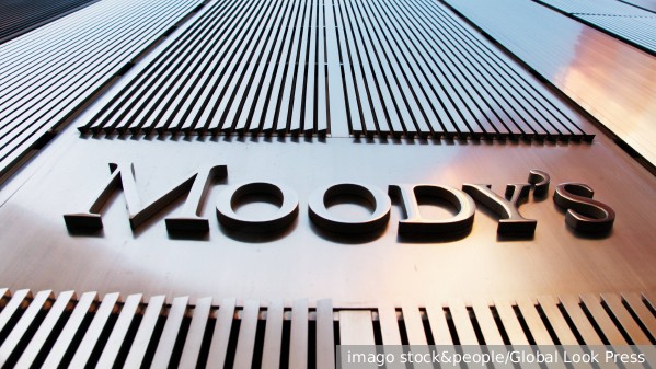             Fitch, S&P  Moody's