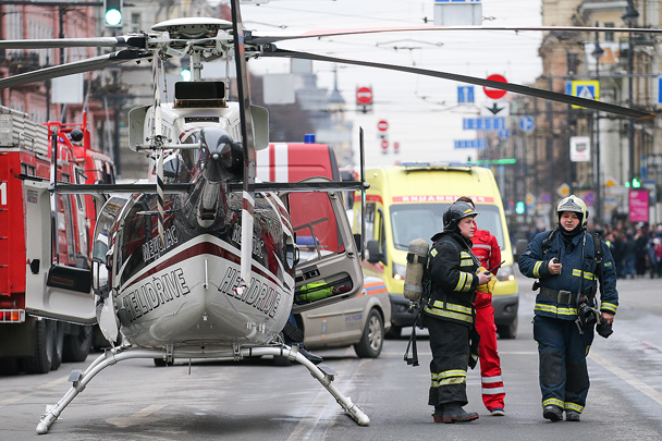 Для срочной эвакуации раненых был использован медицинский вертолет