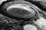 Сделанный «Вояджером» снимок атмосферного явления на Юпитере, называемого «Большая красная точка». Это гигантская газовая буря&#160;(фото: NASA/JPL)