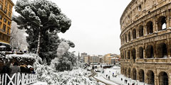 В Европе наступили сибирские морозы. Снегом занесен Рим (на фото), Неаполь, Лазурный Берег и пол-Испании. Низкую температуру принес арктический циклон. Низкая температура продержится как минимум до конца недели 