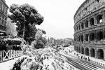 В Евросоюзе наступили сибирские морозы. Снегом занесен Рим (на фото), Неаполь, Лазурный Берег и пол-Испании. Низкую температуру принес арктический циклон. Отрицательная температура продержится как минимум до конца недели&#160;(фото: Michele Spatari/Zuma/Global Look Press)