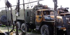 В ночь на 17 апреля украинские военные обстреляли Луганск. В результате был уничтожен танк времен ВОВ и другая техника, которая должна была принять участие в параде в честь 9 мая. Еще с 30 марта в Донбассе действует так называемое пасхальное перемирие, однако обстрелы в регионе не прекращаются
