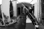 Брентон Таррант транслировал нападение в Сети с помощью камеры GoPro, которую надел на голову&#160;(фото: кадр из видео)