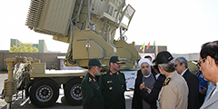 Президент Ирана Хасан Роухани лично представил новейший ЗРК «Бавар-373». О разработке этого комплекса было известно более десяти лет назад. Роухани сравнил «Бавар-373» с российским ЗРК С-400