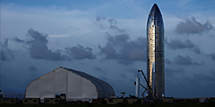 Основатель SpaceX Илон Маск презентовал новый космический корабль Starship, который предназначен для многократных запусков и перелетов в пределах Солнечной системы с экипажем на борту. Презентация состоялась на космической стартовой площадке в американском штате Техас