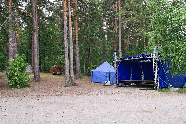 Детский лагерь на берегу озера Тургояк, Челябинская область