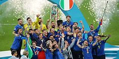 Финальный матч чемпионата Европы по футболу между сборными Англии и Италии в Лондоне завершился победой итальянской команды в серии пенальти. Италия стала чемпионом Европы во второй раз