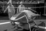 Современная авиация становится беспилотной. На выставке был представлен дрон-вертолет БАС-200 производства холдинга «Вертолеты России». Новый дрон может использоваться для доставки грузов весом до 50 килограммов, а также для мониторинга местности&#160;(фото: Сергей Фадеичев/ТАСС)