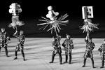 Артисты на церемонии открытия Летних Олимпийских игр 2020 года в Токио на Национальном стадионе&#160;(фото: Сергей Бобылев/ТАСС)