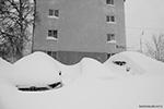 При таких сугробах далеко не уедешь. В Южно-Сахалинске удалось расчистить от снега только центральные улицы&#160;(фото: <a href="https://sakhalin.info/">ИА Сах.ком</a>)