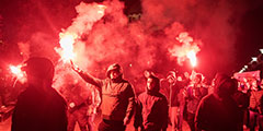 В Белграде прошел митинг в поддержку сербского населения Косова и Метохии. Участники акции исполнили патриотические песни и скандировали лозунги «Сербы и русские братья навек», «Косово – сердце Сербии», а также антинатовские кричалки
