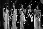 Во время финала конкурса «Мисс Вселенная» произошел небольшой скандал – ведущий не смог выговорить название «Кыргызстан». В итоге организаторам пришлось приносить официальные извинения&#160;(фото:  Gerald Herbert/AP/ТАСС)