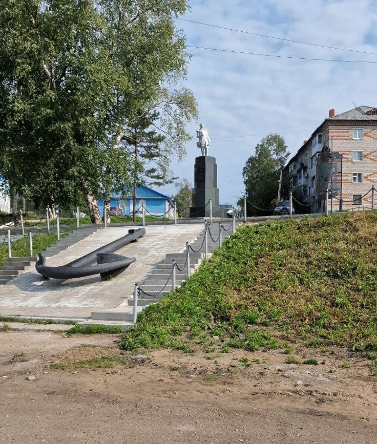 Памятник Г. И. Невельскому. Фото: Юрий Васильев/ВЗГЛЯД Памятник Г. И. Невельскому. Фото: Юрий Васильев/ВЗГЛЯД