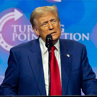 Подарок Трампа для России и Китая