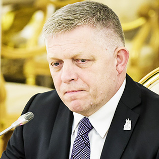 Словакию сломали: 18-й пакет санкций ЕС принят
