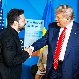 Трамп требует от Киева атаковать Россию?