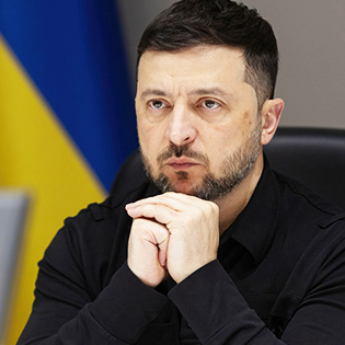 Зеленский спрячется от Трампа за народ