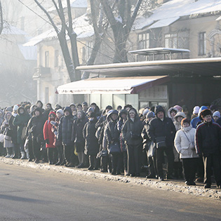 Люди бегут из Киева