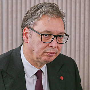 Евросоюз сломал президента Сербии?