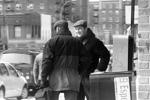 Ричард Мерфи (лицом) и Кристофер Метсос в Квинсе, Нью-Йорк&#160;(фото: vault.fbi.gov)